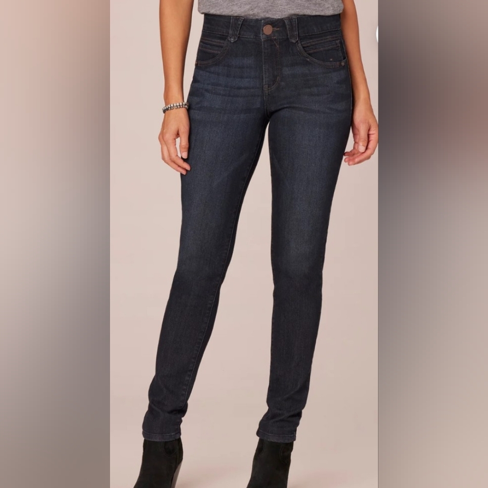 Democracy Absolution Skinny Jeans, Size 2
